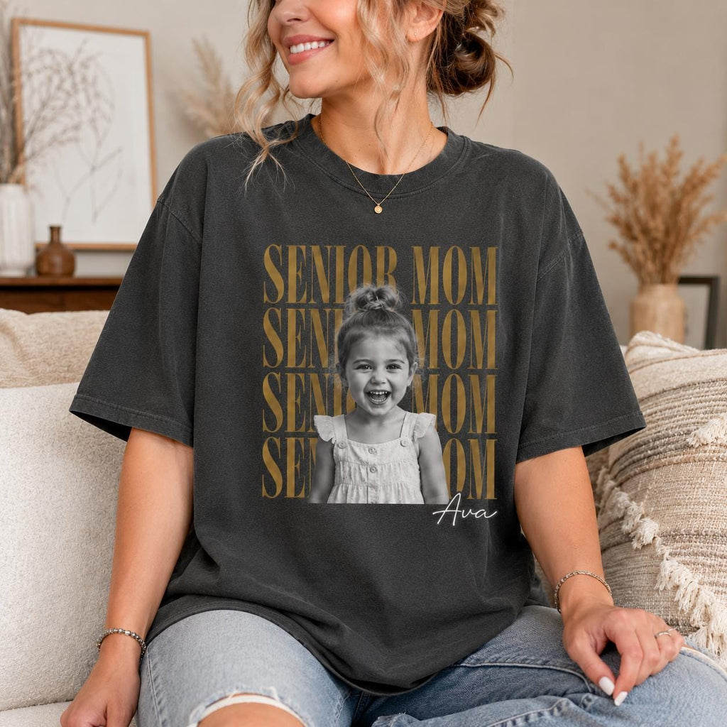 Personalized Vintage Photo And Year Senior Mom Shirt, Custom Graduate Picture Shirt, Class of 2027 Graduation Gift, Retro Senior Boy Girl