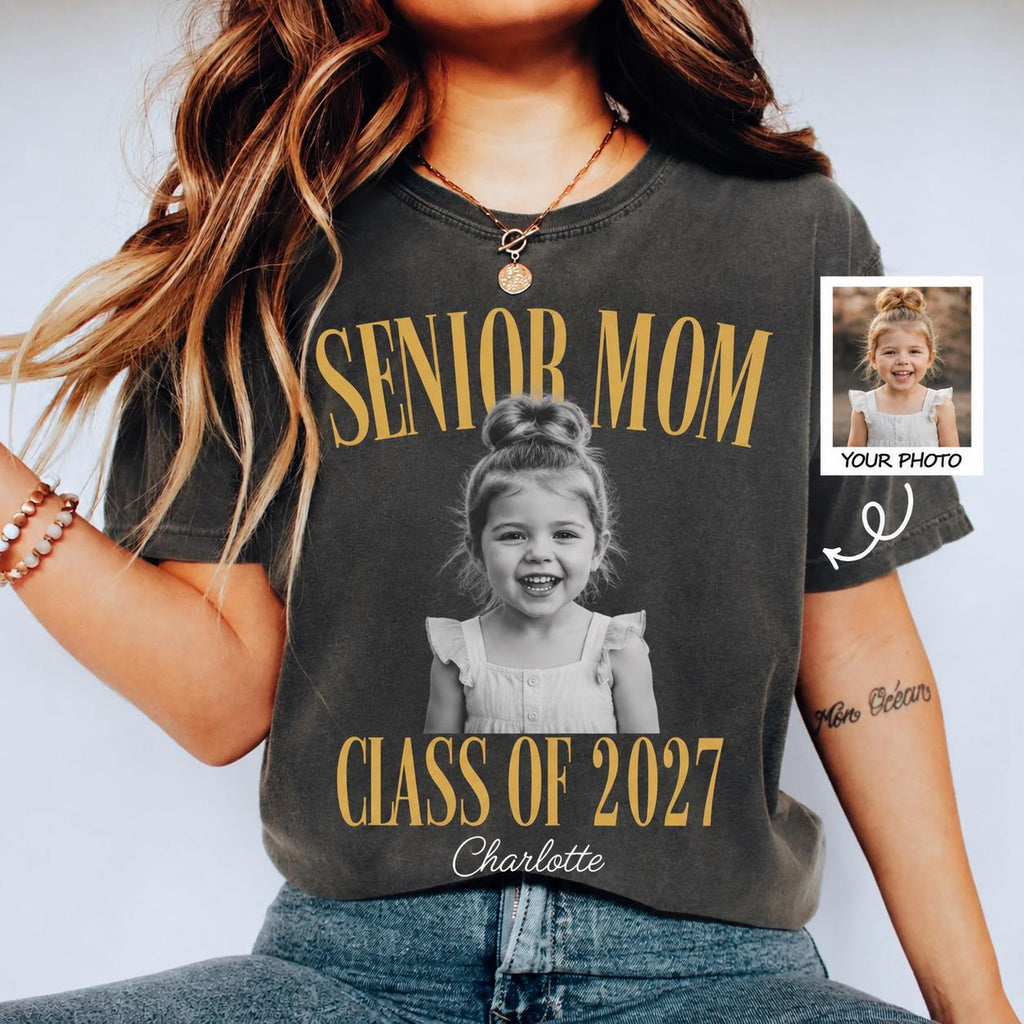 Retro Senior Mom 2027 Shirt, Custom Photo Comfort Colors Tee, Class of 2027 Graduation Gift, Proud Family Matching Shirts