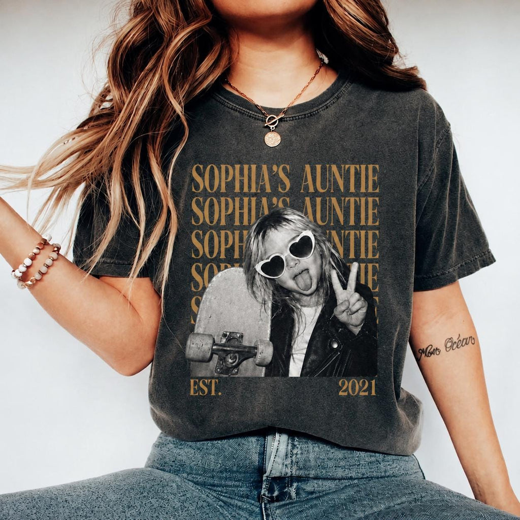 Personalized Vintage Auntie Tee with Name & Est Year, Custom Auntie Photo Shirt, Custom Picture T-Shirt, Gift for Aunt