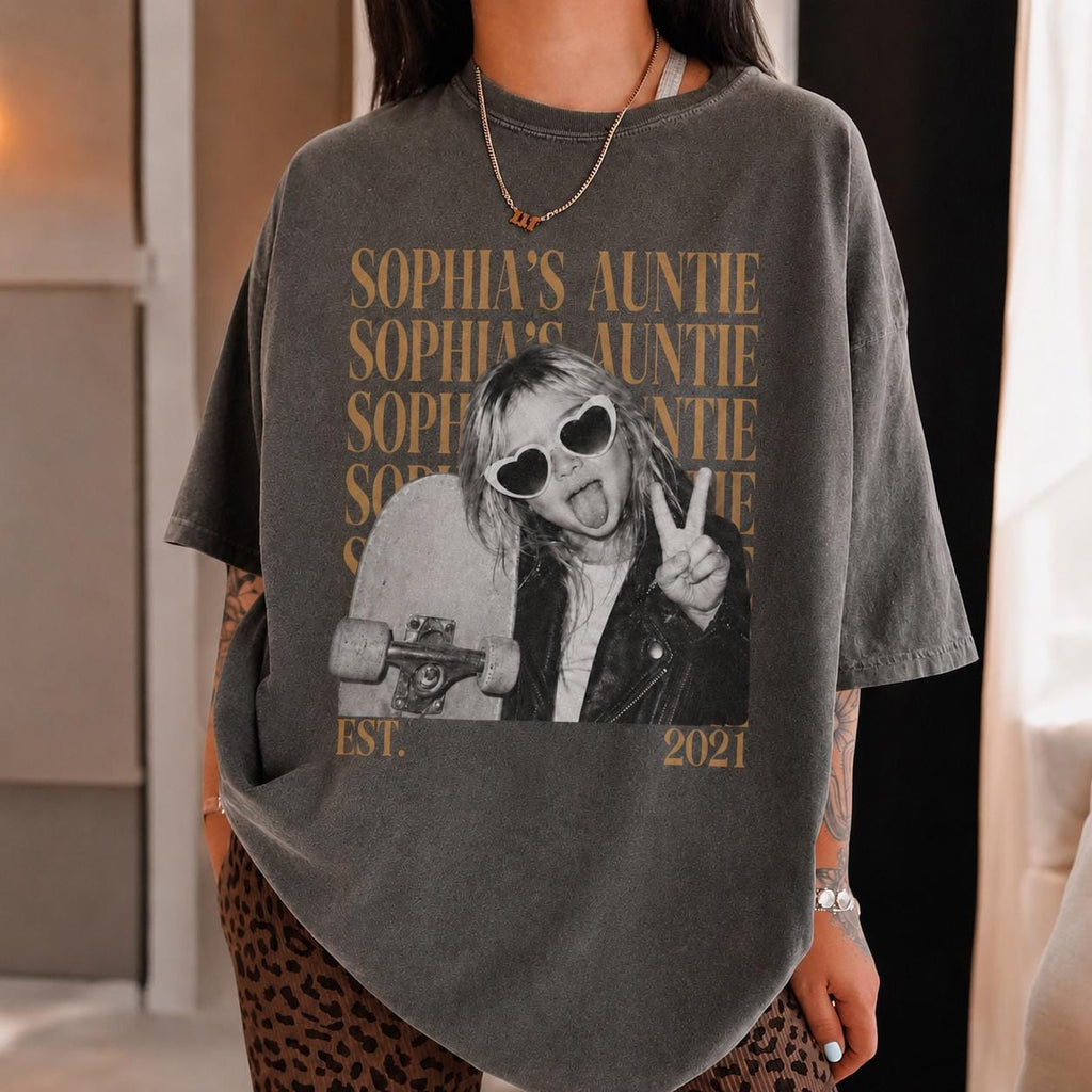 Personalized Vintage Auntie Tee with Name & Est Year, Custom Auntie Photo Shirt, Custom Picture T-Shirt, Gift for Aunt